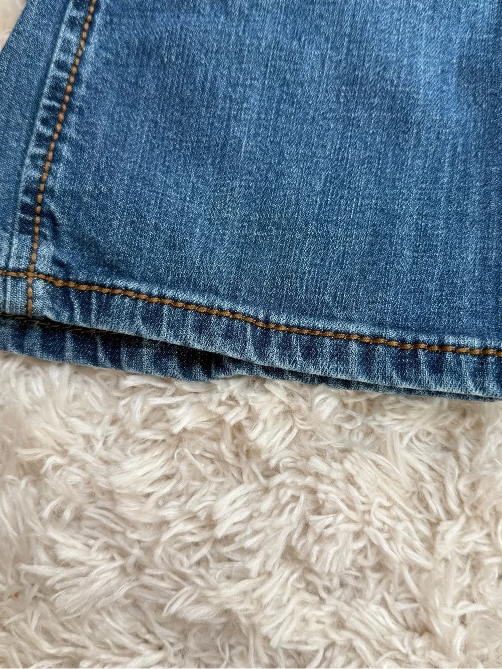 Wrangler Men's Retro Slim Fit Straight Leg Blue Denim Jeans 36” x 34”